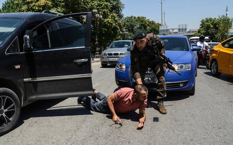 Foto: Ilyas Akengin/AFP