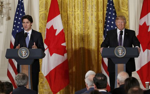 Canadian Prime Minister Trudeau and U.S. President Trump participate in joint news conference at the White House in Washington
X00157 / REUTERS