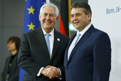 Beim G20-Außenministertreffen in Bonn trifft Sigmar Gabriel auf seinen US-Kollegen Rex Tillerson.