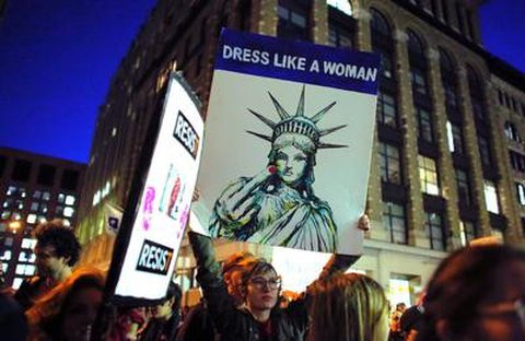 Weltfrauentag in New York. Feindbild Trump. Foto: AFP