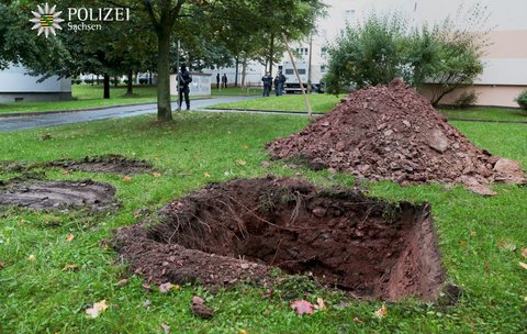 Sprengstoff aus Chemnitzer Wohnung kontrolliert gesprengt
Polizei Sachsen / dpa