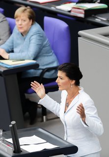 Sahra Wagenknecht (Linke) spricht