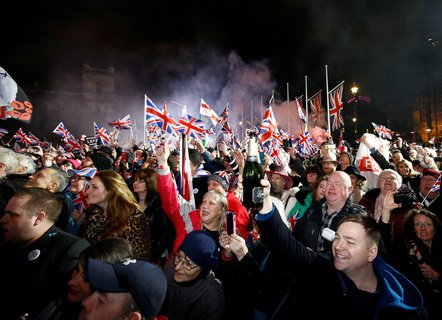 Ausgelassene Stimmung unter den Brexit-Anhängern.