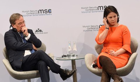 Annalena Baerbock und Armin Laschet in München.