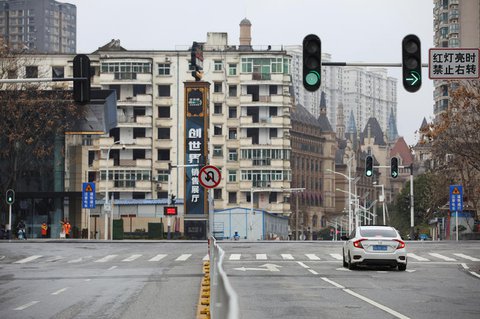 Eine Straße in Wuhan in der Provinz Hubei (Archivbild).