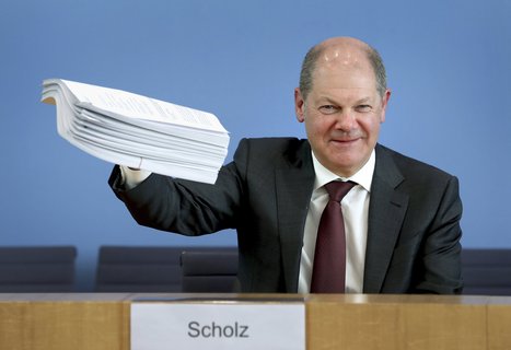 Der Bundesrat hat dem Milliarden-Hilfspaket, um das Finanzminister Olaf Scholz am Mittwoch geworben hatte, zugestimmt.