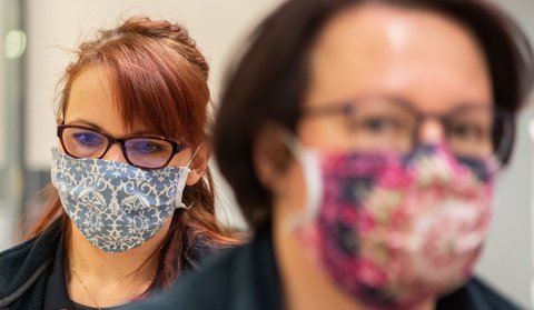Gesicht wahren: Solche Schutzmasken könnten der Verbreitung des Coronavirus entgegenwirken.