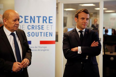 Le Drian (links) und Emmanuel Macron