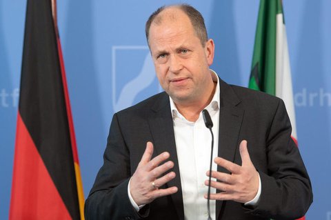 NRW-Familienminister Joachim Stamp (FDP)