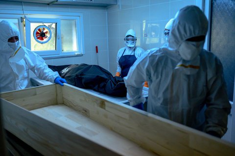 Tod durch Virus. Die Anzahl der Sterbefälle liegt niedriger als angenommen.