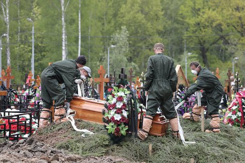In Russland sind nach offiziellen Angaben weitere 161 Infizierte gestorben. 