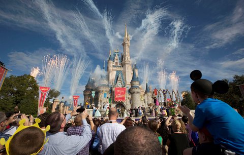Nur nicht so. Die Disney World in Florida öffnet am 11. Juli mit strengen Hygieneregeln.
