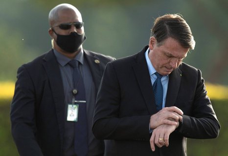 Läuft seine Zeit ab? Brasiliens Präsident Jaire Bolsonaro steht mehr und mehr unter Druck.