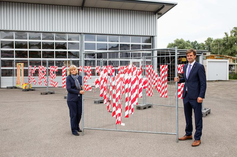 Museumsdirektorin Paula Lutum-Lenger und der Konstanzer Landrat Zeno Danner 