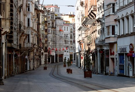 Kein Ausweg. Ausgangssperre in Istanbul.
