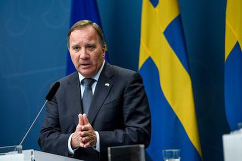 Schwedens Premierminister Stefan Lofven bei einer Pressekonferenz zum Krisenmanagement des Landes.