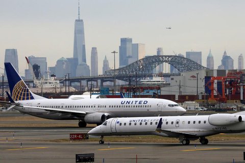 Flugzeuge von United Airlines in New York