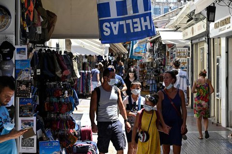 Passanten in Athen. 