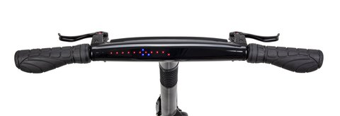 Die LEDs am Lenker zeigen Tempo und Ladezustand an.