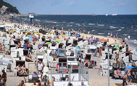 Voll wie hier in Stralsund dürfte es am Wochenede wieder an den Stränden werden.