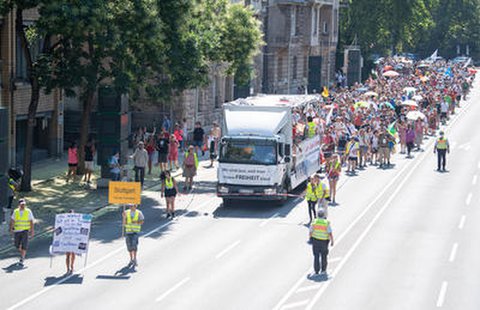 Demo gegen die Corona-Regeln in Stuttgart