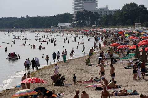 Der Timmendorfer Strand ist auch heute gut besucht.