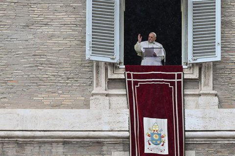 Papst Franziskus am Sonntag im Vatikan.