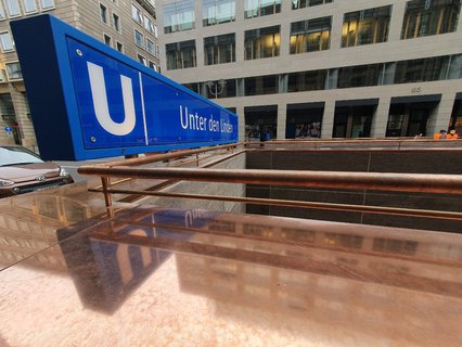 Unter den Linden. Hier wurde nicht am Kupfer gespart.