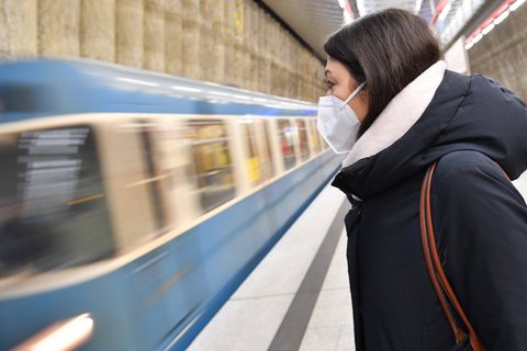 FFP2-Masken schützen besser vor Viren als normale Stoffbedeckungen.