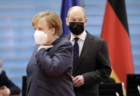 Bundeskanzlerin Angela Merkel (CDU) und ihre Vize, Finanzminister Olaf Scholz (SPD).