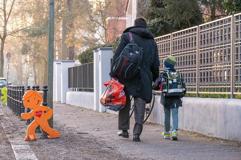 In vielen Bundesländern öffneten am Montag die Schulen wieder.