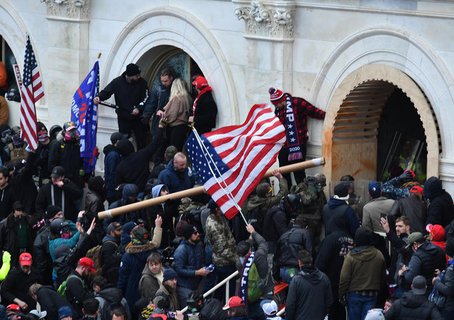 Mehr als 10.000 Menschen waren auf dem Gelände als das Kapitol im Januar gestürmt wurde.