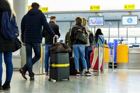 Mallorca kein Risikogebiet mehr? Ab, auf die Insel! - Das führte in Deutschland zu heftigen Diskussionen.