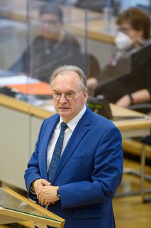 Rainer Haseloff hält weitere Beschränkungen über die Ostertage nicht für erforderlich.