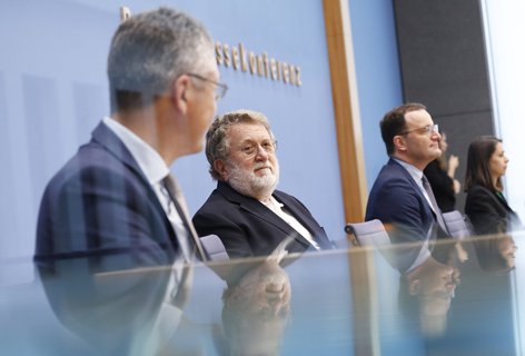 Thomas Mertens, Vorsitzender der Stiko (M.)