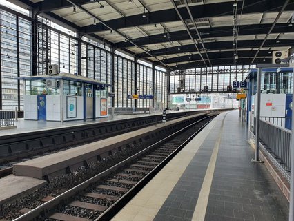 Der Bahnhof Zoo.