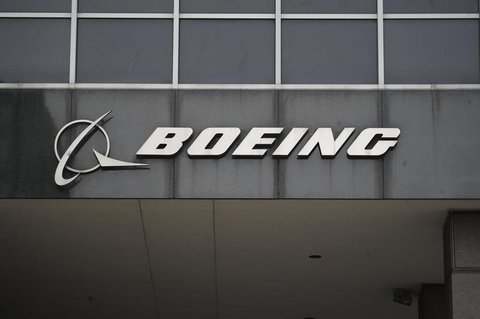 Der Schriftzug von Boeing ist am Hauptsitz in Chicago angebracht.