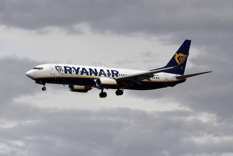 Allein in Irland sollen Hunderte Passagiere der Fluggesellschaft betroffen sein.