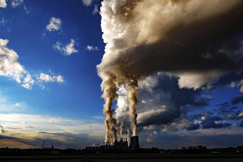 Das Kraftwerk Niederaußem von der RWE. (Archivbild, 19.09. 2017)