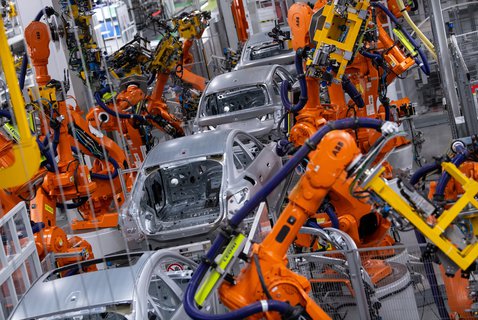 Gerade die Autobauer, hier BMW, bekommen Probleme.