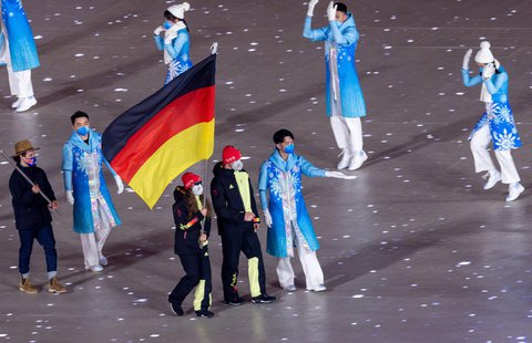 Die deutschen Fahnenträger.