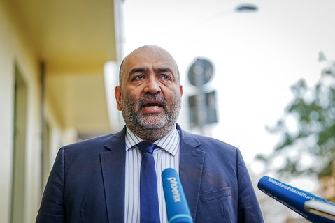 Grünen-Co-Chef Omid Nouripour am Montag in Berlin.