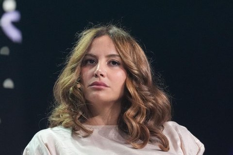 Die Schauspielerin Enissa Amani bei einem Auftritt im Mai.