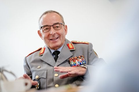 Der Generalinspekteur der Bundeswehr: Carsten Breuer.