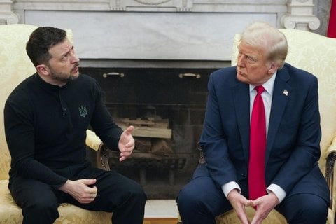 Wolodymyr Selenskyj und Donald Trump im Februar bei einem Treffen im Weißen Haus.