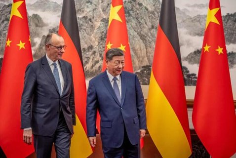 Bundeskanzler Friedrich Merz bei Xi Jinping in Peking.
