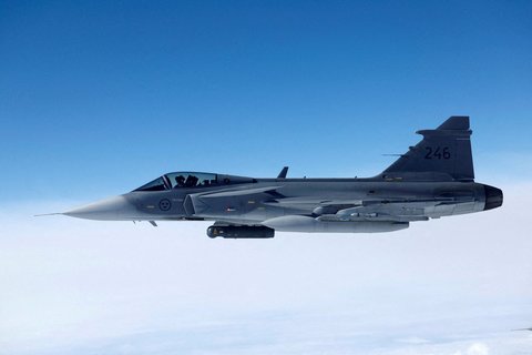 Ein schwedischer Kampfjet vom Typ Gripen